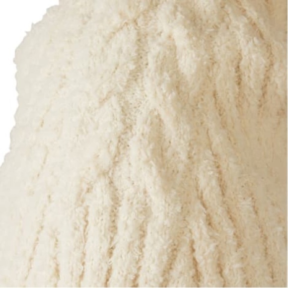 Merry Makings Chunky Knit Sweater for Pets, Small, & medium White - Picture 9 of 13